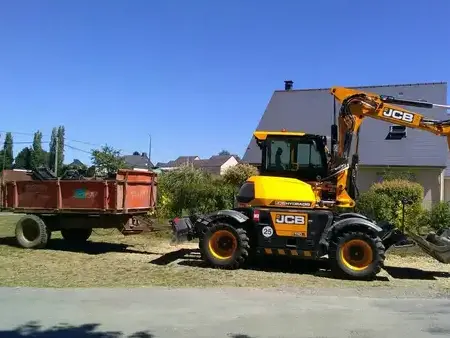 entreprise de travaux publics à Saint-Hilaire-du-Harcouët - image 2